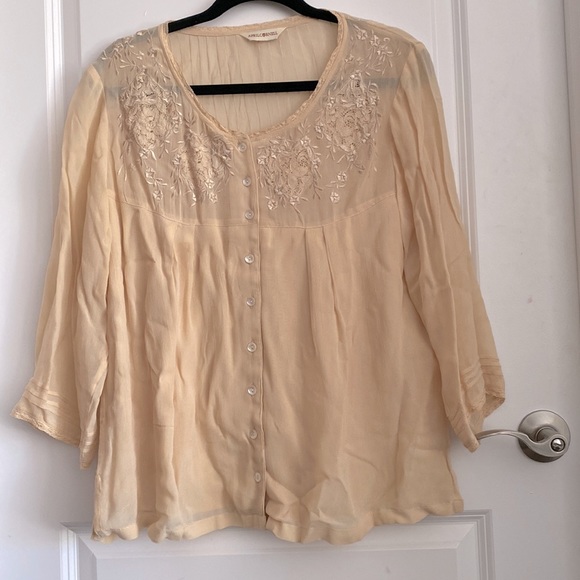April Cornell blouse. Size large, ivory in colour. - Picture 1 of 4